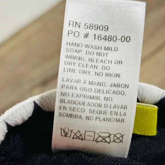 Gianni Bini Black Pink White Leopard Print Swimwear Bikini - Picture 7 of 10